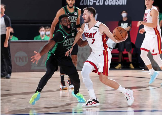 乐鱼电竞 -包含波士顿凯尔特人发布备战花絮，赛后更衣室发声，亚冠任务艰巨，临场指挥获称赞的词条