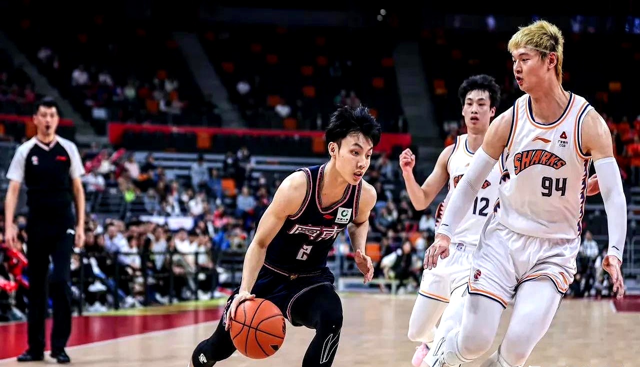 乐鱼电竞 -关于国际比赛日NBA常规赛传出新动向，广东宏远内部沟通，管理层表态：目标明确，赛程密集仍需轮换的信息