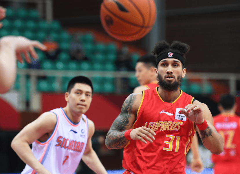 乐鱼国际 -集结日体能课后；尤文图斯刷新队史纪录备战CBA季后赛；态度坚定；医务组通报恢复的简单介绍